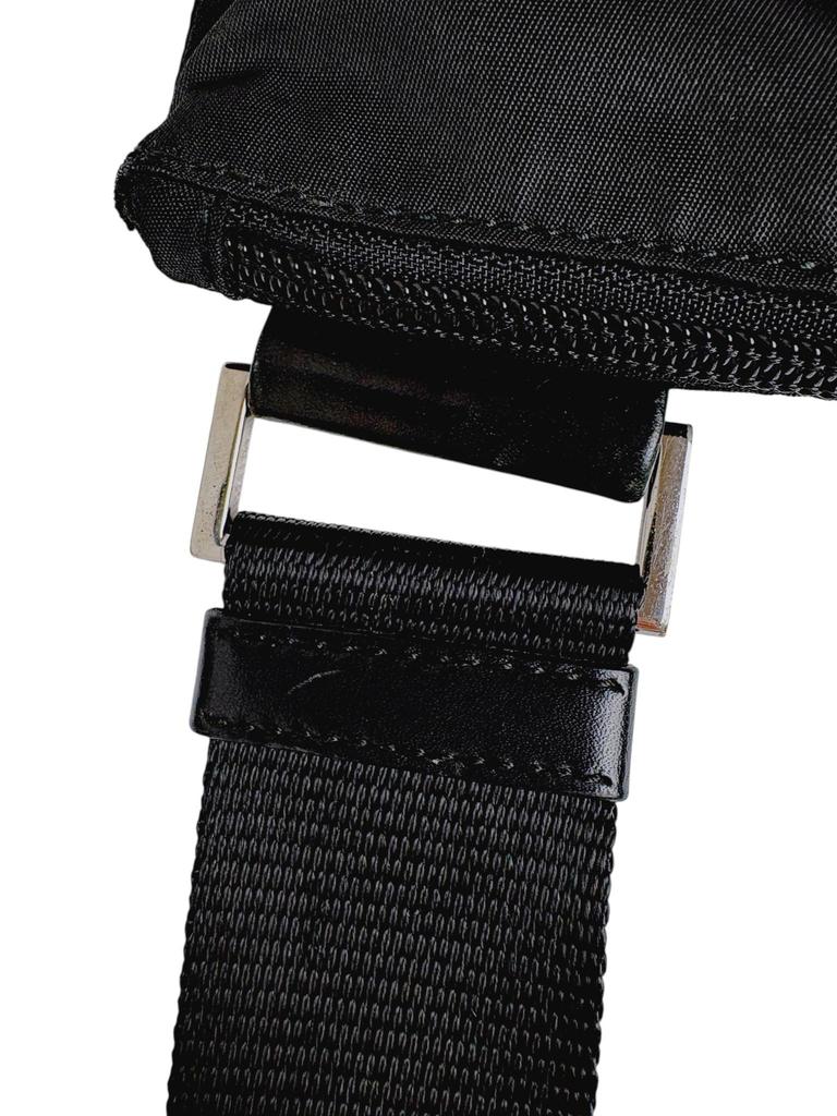 Gebrauchte PRADA Dreieck Logo Crossbody Tessuto Umhängetasche BT0520