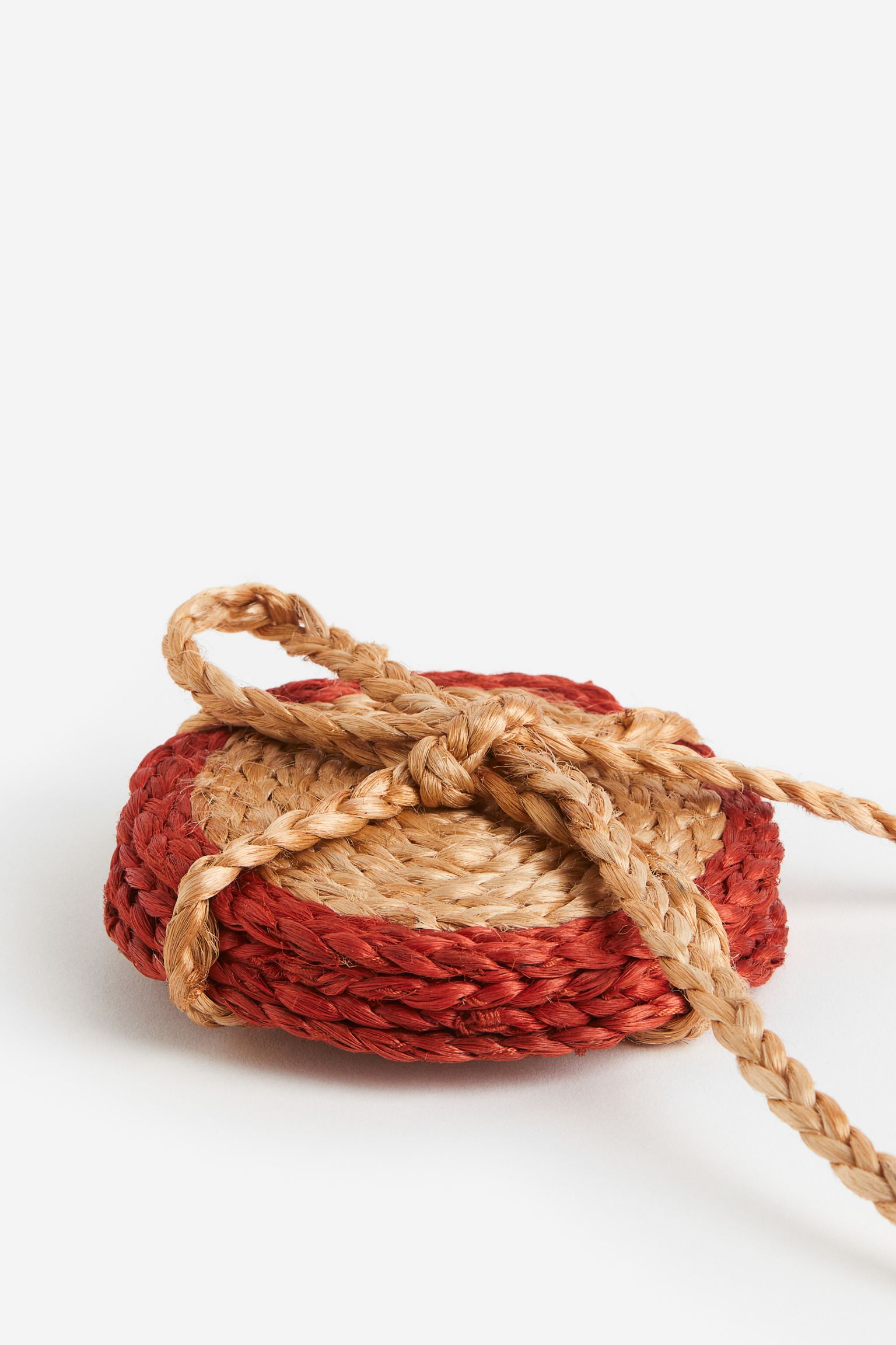 

4 упаковки джутовые подставки