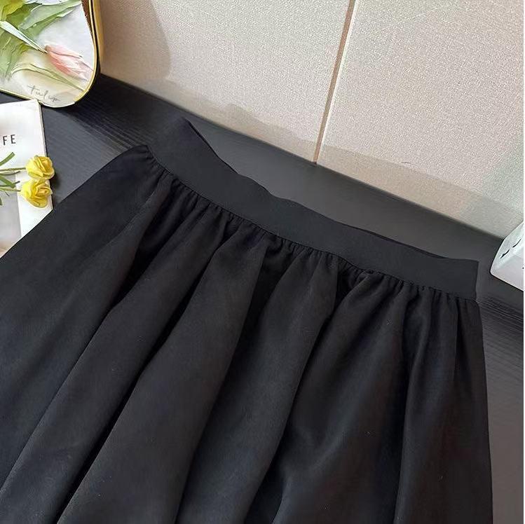 Women's High-Waisted Black Mesh Midi Skirt - A/W Fluffy A-Line Design