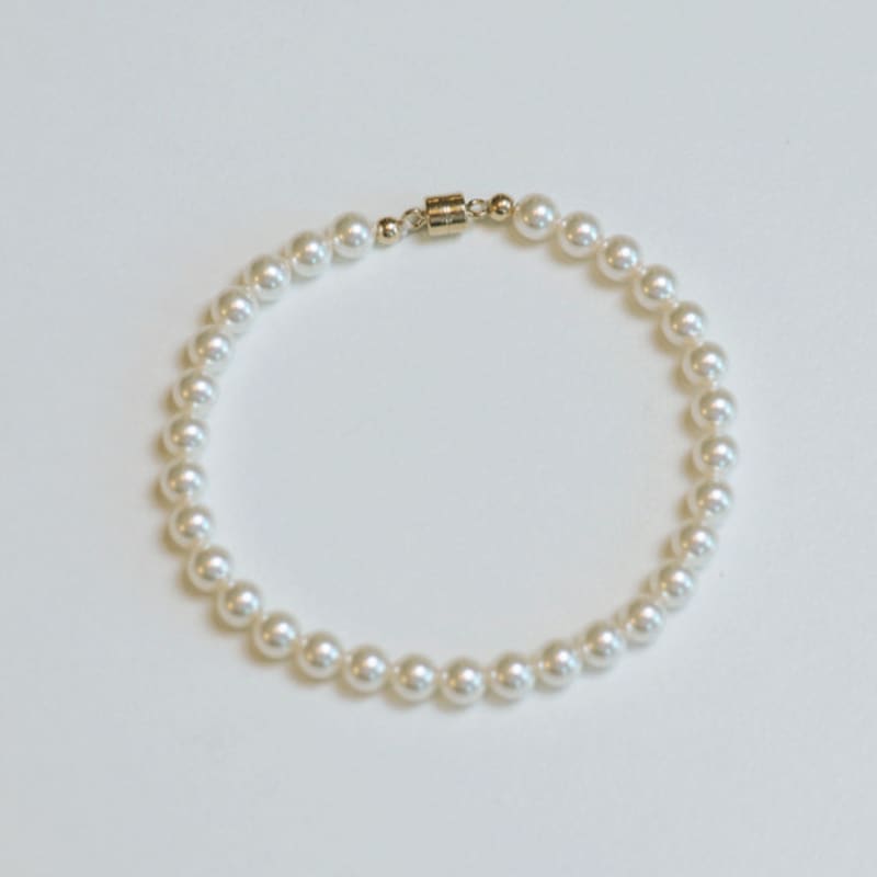 Less Is More 5mm Pearl Bracelet