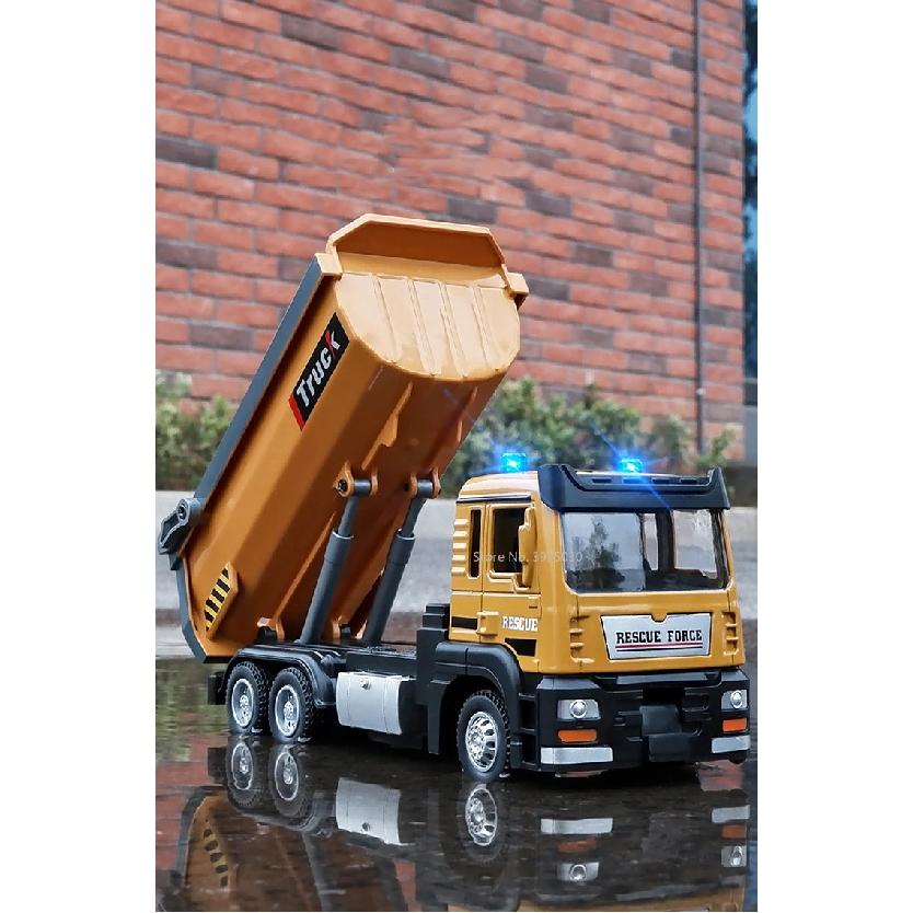 1/50 Scale Tipper Truck Alloy Diecast Toy Model Dump Engineering Transport Truck Sound Light Pull Back Collection Gifts For Kids