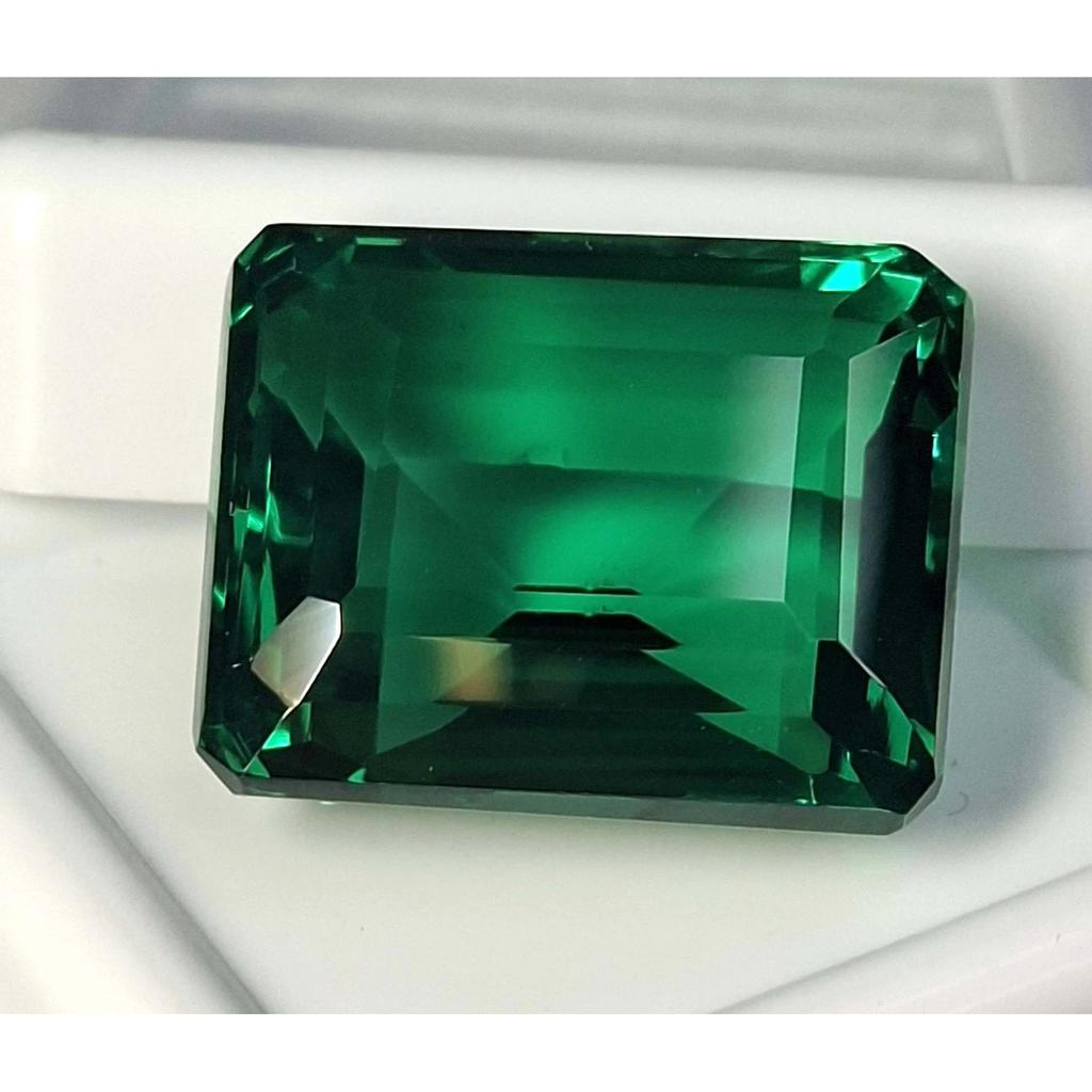 Beautiful Tsavorite Garnet Natural Emerald Cut 21-23 Ct Certified Gemstone