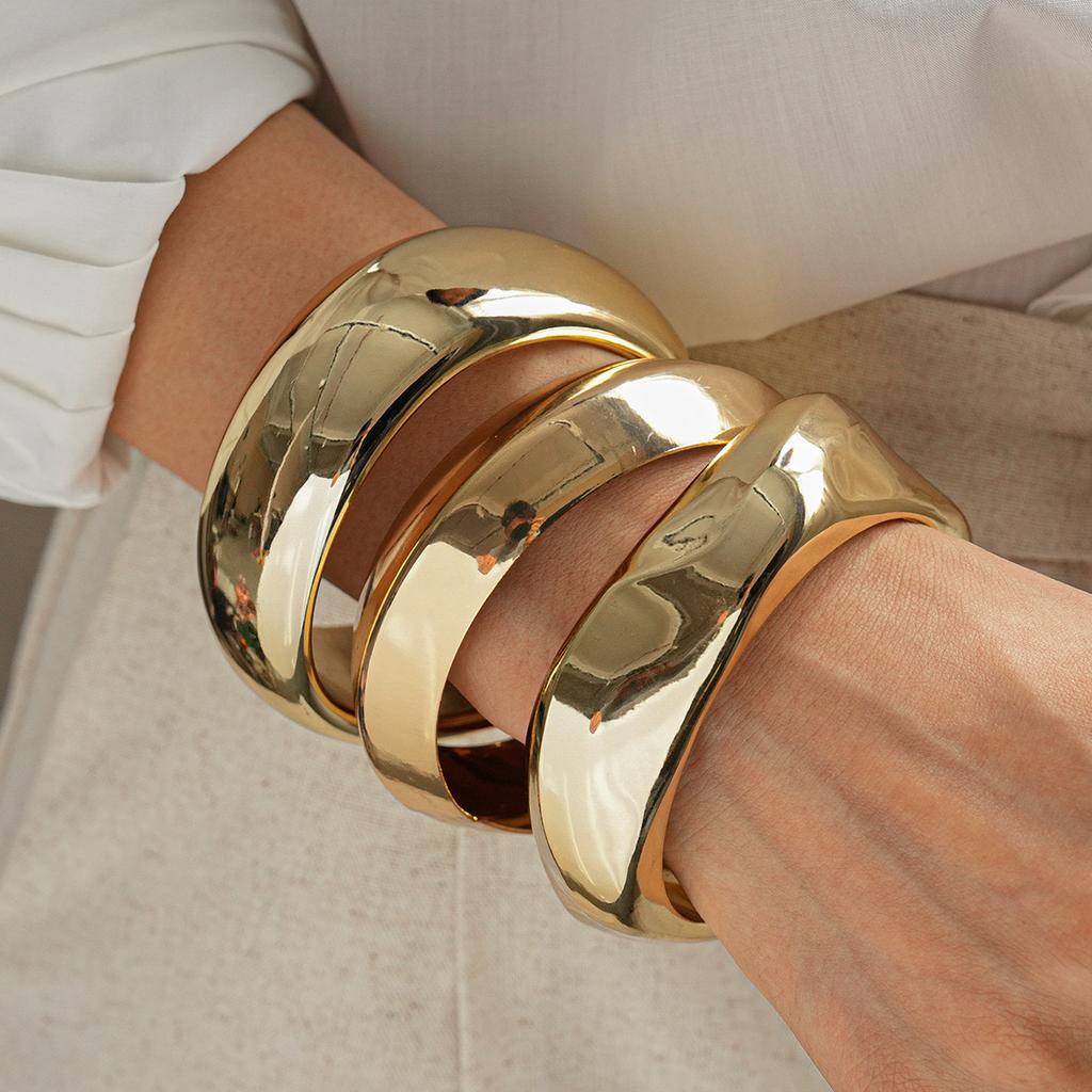 European and American Heavy Industry Acrylic Geometric Round Square Section Bracelet Niche Personalized Simple Jewelry