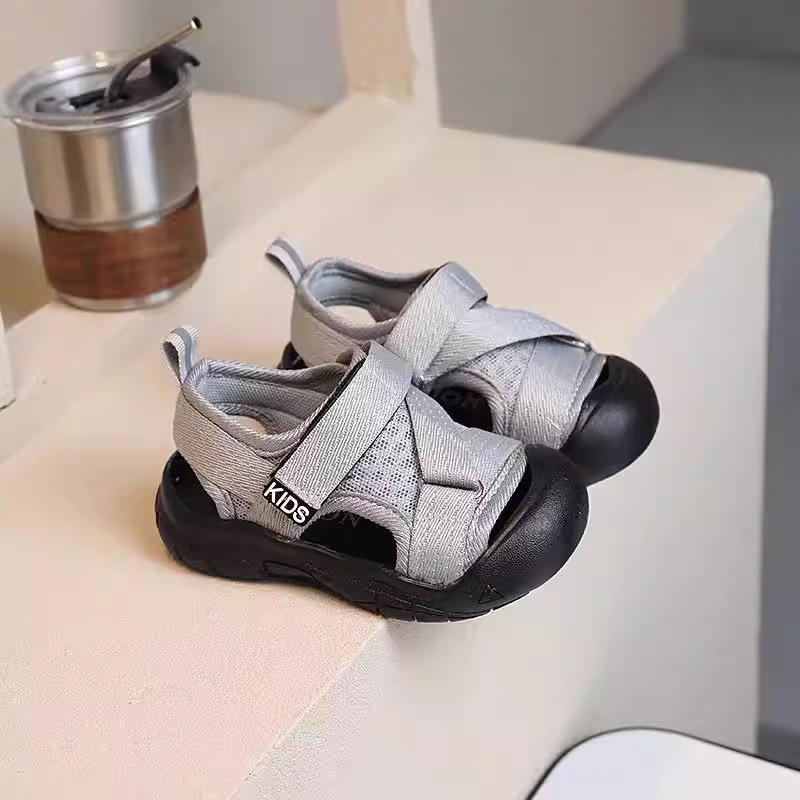 Kids Boys Closed Toe Breathable Sport Sandals 16 серый