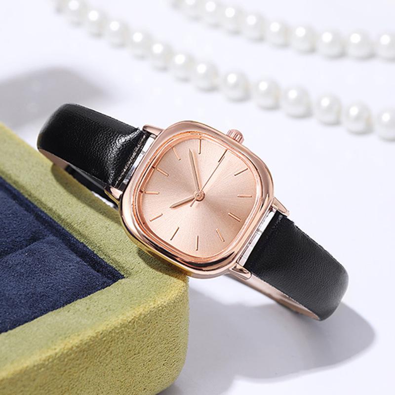 New Square Small Dial Women Watches Elegant Literary Simple Leather Strap Wristwatch for Women Girls Clock Gift