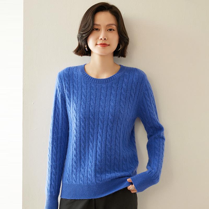 Elegant Twisted Cashmere Round Neck Sweater for Women - Autumn/Winter 2026: Slimming, Loose, and Warm Base Layer