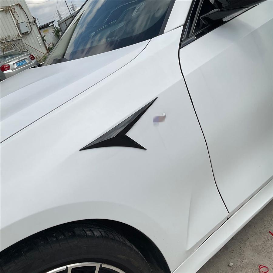New Universal Engine Side Fender Wing Emble Badge Bonnet Sticker Carbon Fiber Color