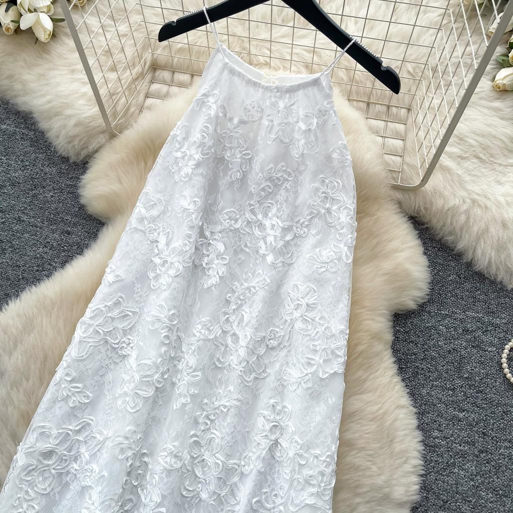 Summer White Lace Halter-Neck Dress for Women Sexy Sleeveless Floral Embroidered A-Line Maxi Dress