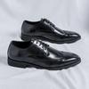 2024New Designer Men Casual Leather Brogue Shoe Trend Luxury Brand Business Derby Shoe Outdoor Designers Lace-Up Loafers
