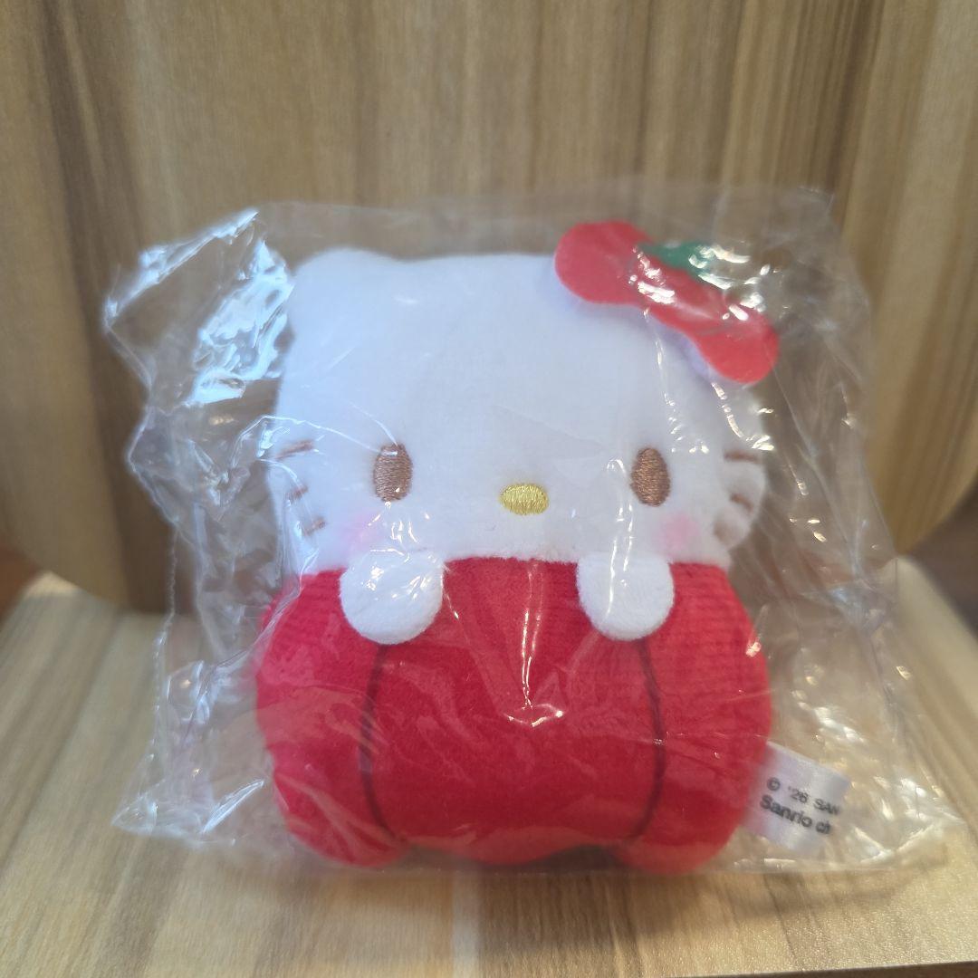 Hello Kitty Apple Plush Capsule Toy