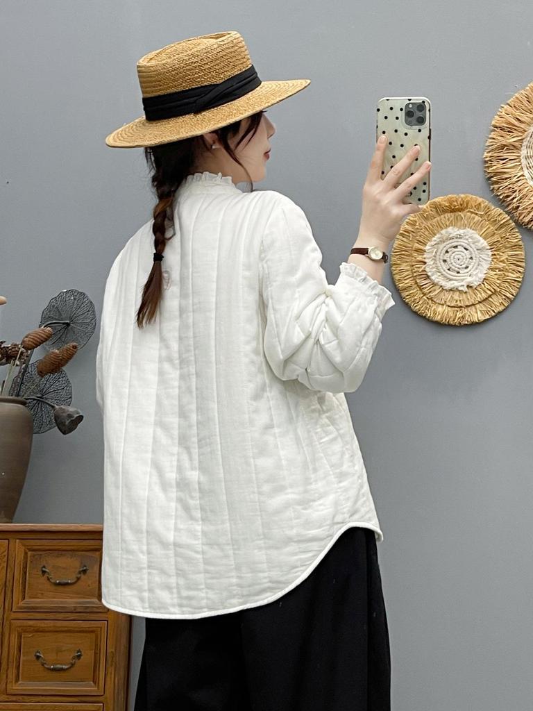2025 Autumn/Winter Elegant Stand Collar Lace Long Sleeve Cardigan Top for Women in Japanese Literary Style