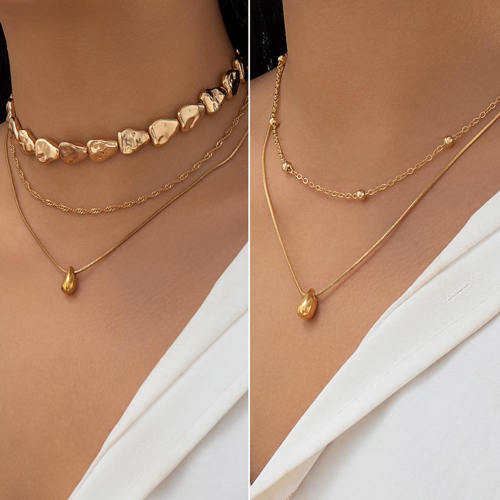 Punk Trumpet Teardrop Comma Pendant Necklace, Personalized Baroque Water Drop Glossy Snake Bone Necklace