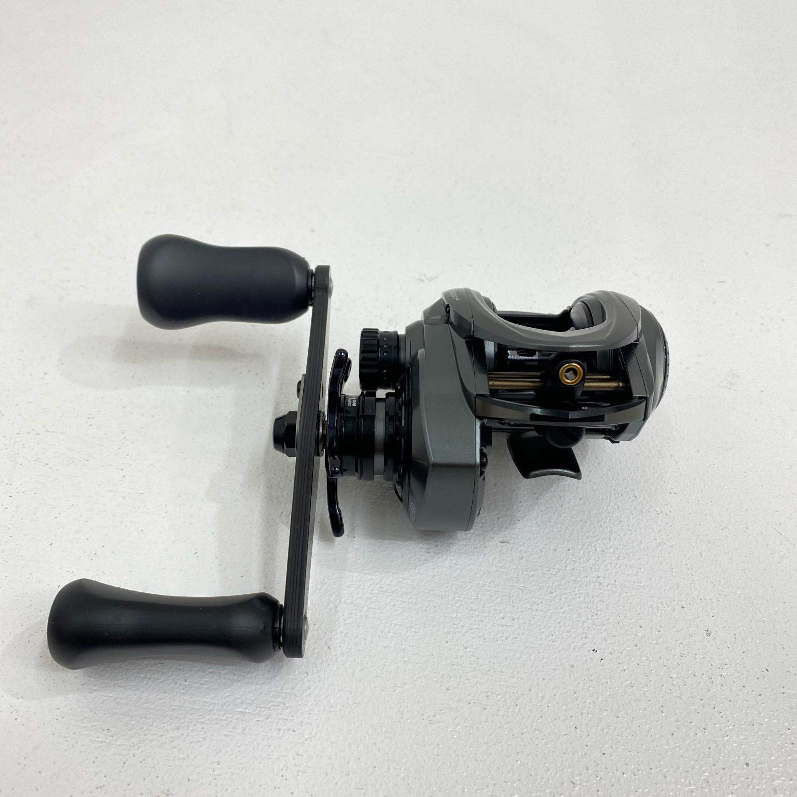 Used [Kakogawa store] Used AbuGarcia | Abu Garcia reel Zenon Beast 6 [Bait reel/right handle] [85]