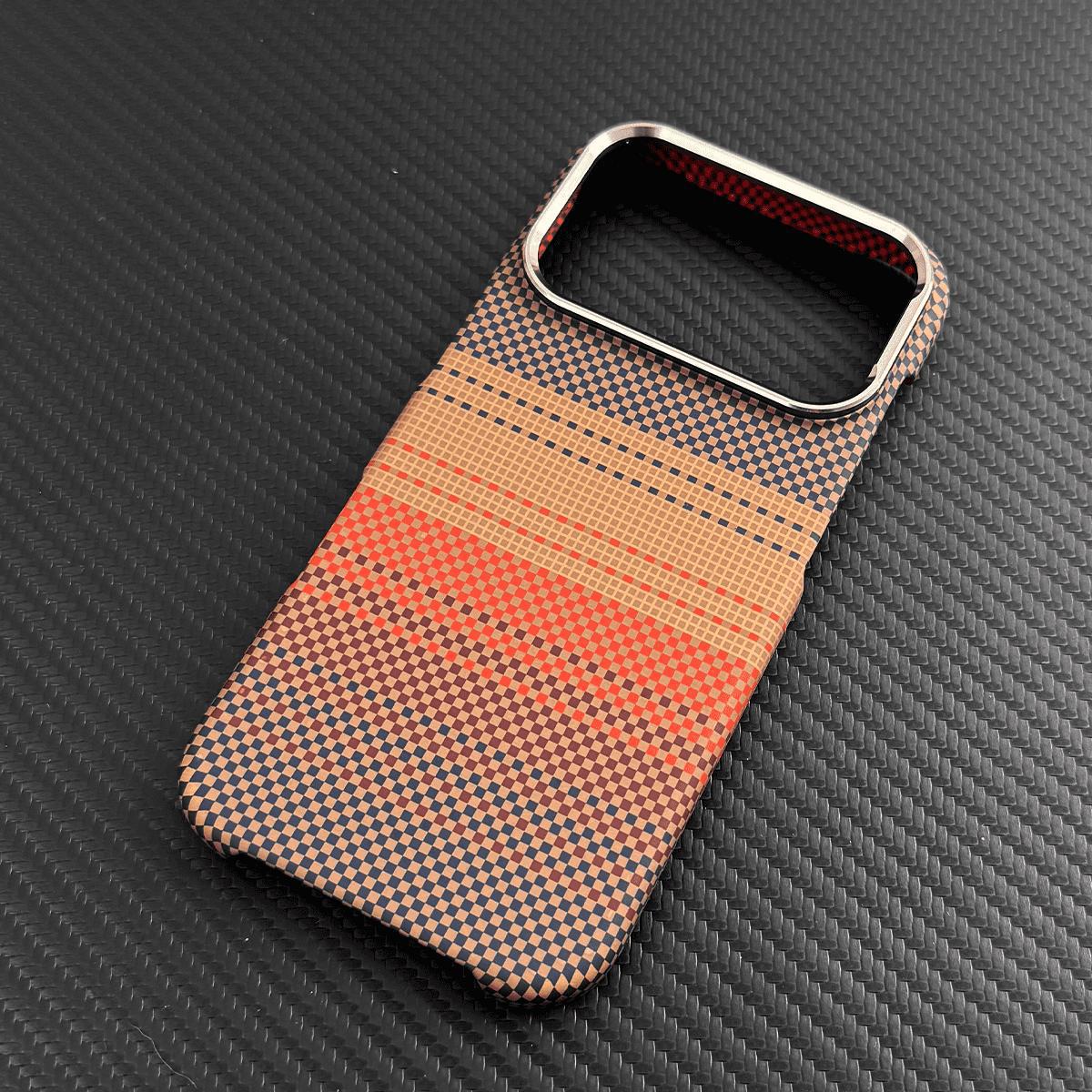 

Магнитный чехол из кевлара для iPhone 17 Pro Max: Ультратонкий, Ощущение голого металла, Полуоблегающий. iPhone 13