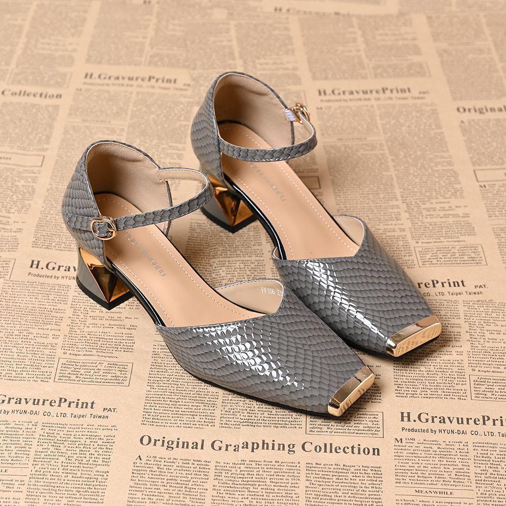 Metal iron head hollow sandals summer temperament square head thick heel versatile comfortable bag head women's shoes