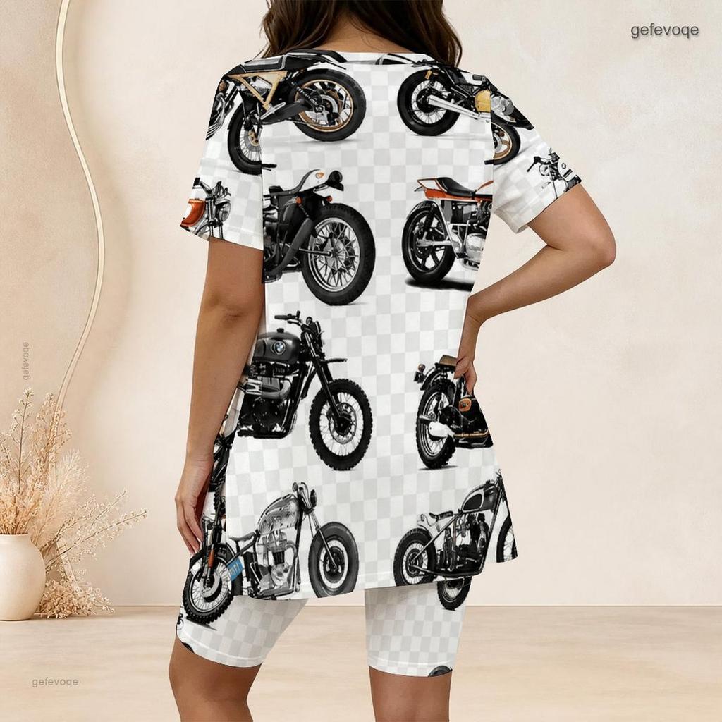 Women Plus Size Two Piece Outfit Eagle Print Round Neck Short Sleeve Split Top And Knee Length Pants