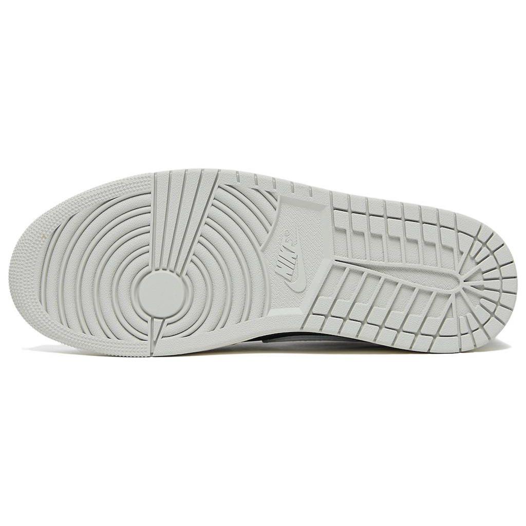 Air Jordan 1 Retro Low OG Black Cement Sneakers Unisex Muslin Tech-Grey White CZ0790-001