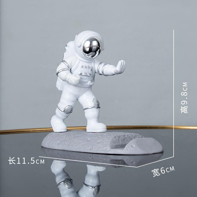 Light Luxury Minimalist Kung Fu Astronaut Ornament Astronaut Mobile Phone Holder Chasing Drama