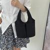 Women's casual simple solid color multipocket summer new fashion go out portable handbag
