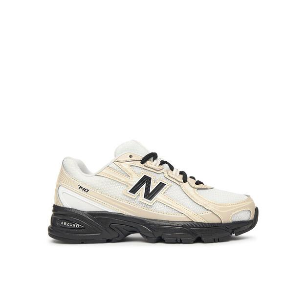New Balance U7404OO Sneakers
