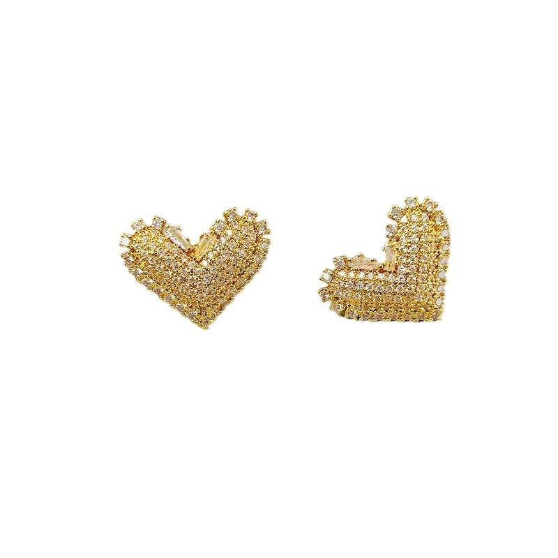 Sweet Temperament Dongdaemun Three-Dimensional Full Diamond Love Stud Earrings Light Luxury Women'S Earrings