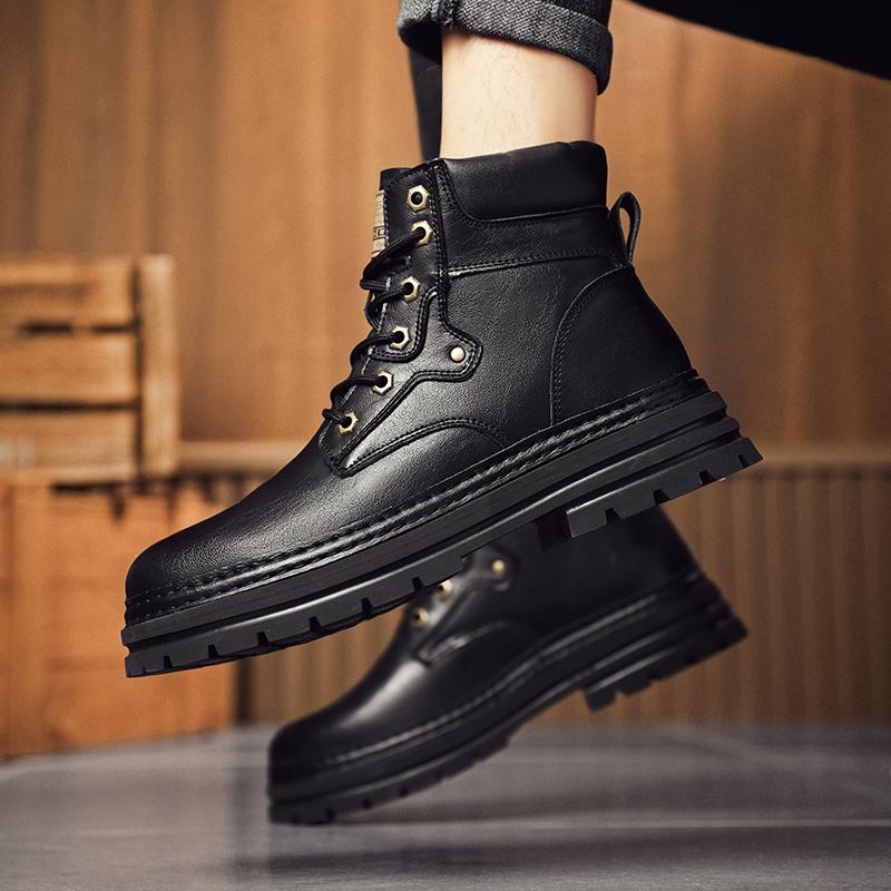 Fashion Man Round Toe Style Outdoor Motorcycle Boots Warm Plush Fur Winter Boots for Men Genuine Leather Basic Boots Comfy Outdoor Shoes