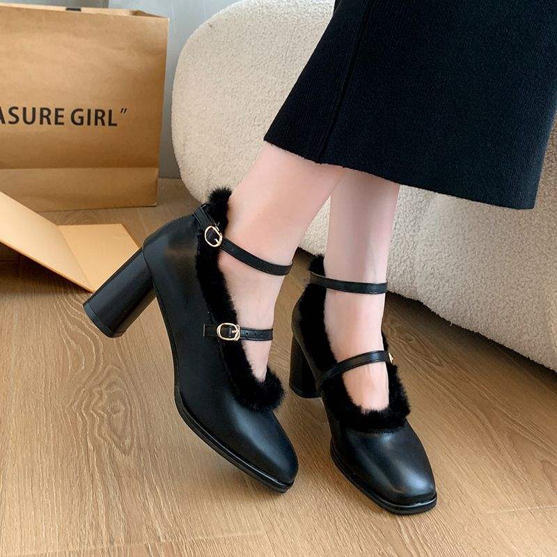 Autumn and winter velvet French fairy one-word buckle high heels women's thick heel bridesmaid shoes medium heel fluffy Mary Jane single shoes