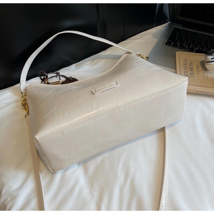 IELGY All-Match Commuter Retro Handbag Simple Underarm Bag Simple Large Capacity