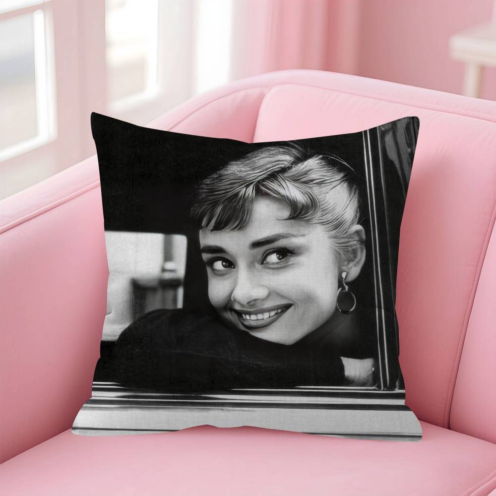 

Audrey Hepburn Lipstick Cushion Cover Car Throw Pillow Case For Sofa Car Christmas Gift 30x30 cm