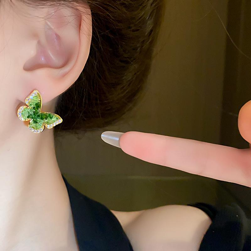 111 silver needle green crystal butterfly stud earrings, small fragrant wind sweet temperament earrings niche high-end earrings