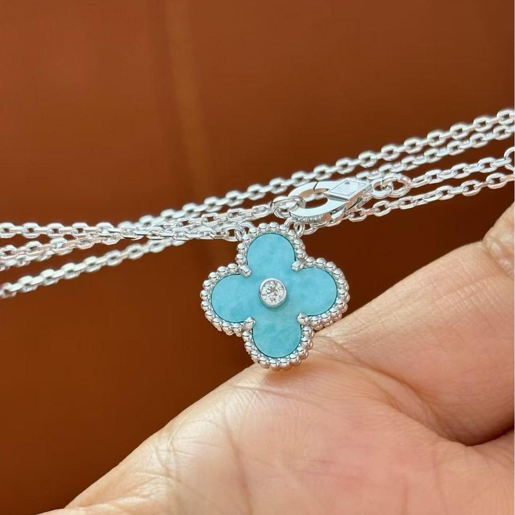 V Gold High Version Four-leaf Clover Necklace with Diamond Natural Fritillary Agate Pendant Classic Lucky Grass Collarbone Chain