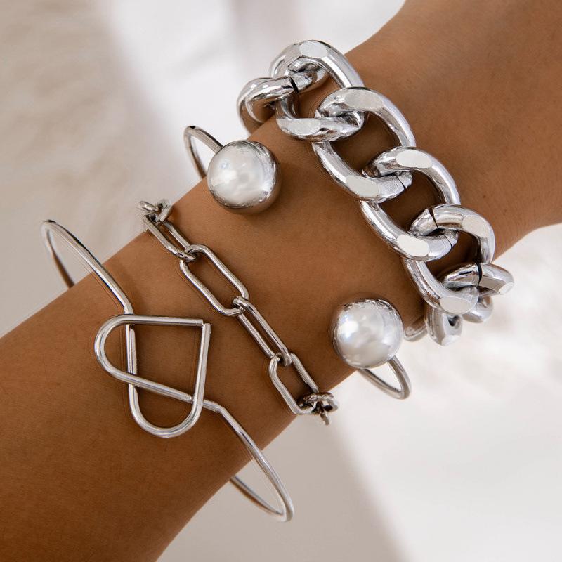 Exaggerated chain bracelet set, punk heart-shaped open bracelet bracelet wholesale