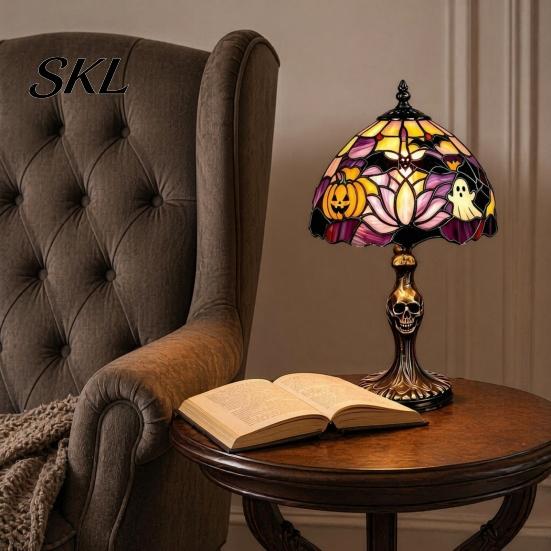 USB Desk Light Halloween Pumpkin Ghost Table Light, Stained Glass Art Night Gothic Bedroom Lamp, Vintage Decorative Lamp for Holiday Party Home