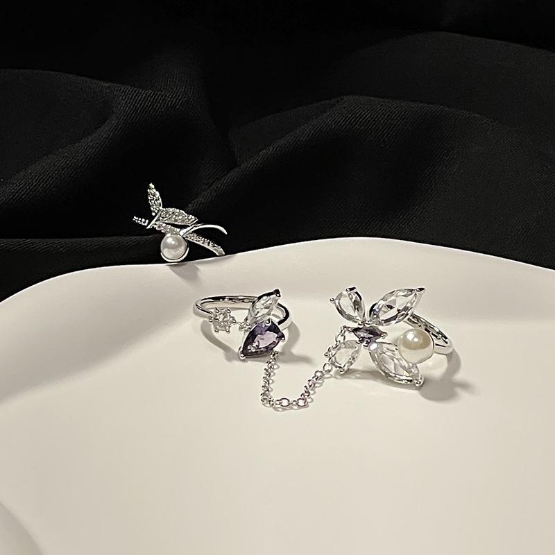 Nischendesign 2-teilige Kette Schmetterling Perle Zirkon Persönlichkeit Süß und Cool Offener Ring Weiblich Kalter Wind