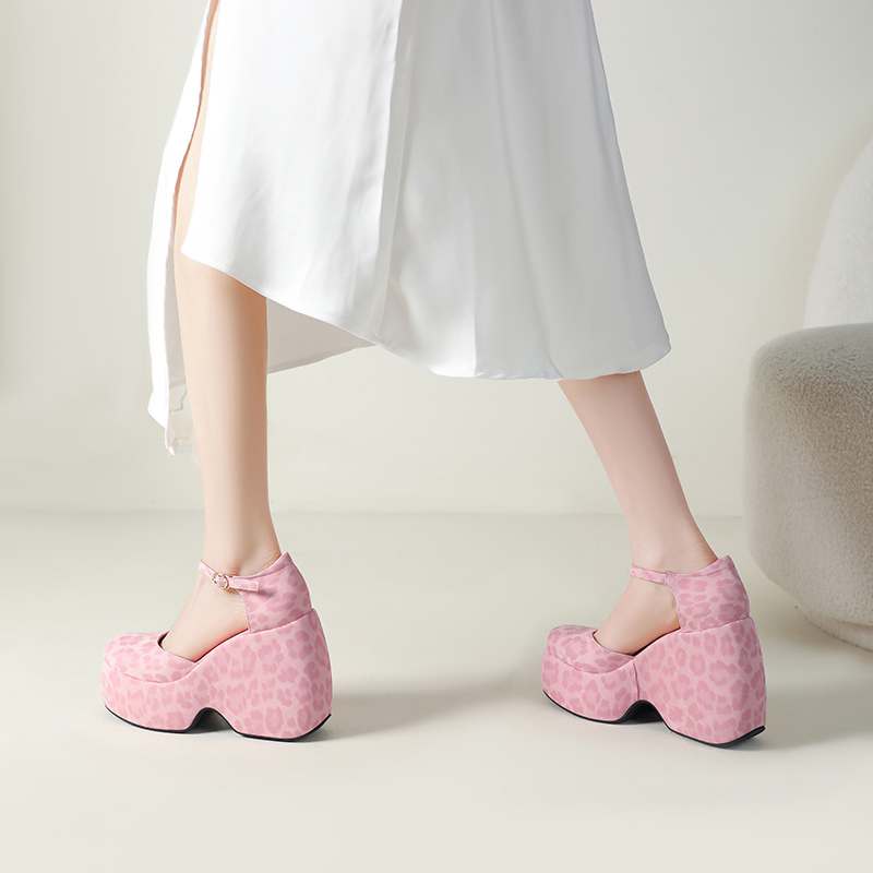 Krazing Pot Polyurethane Spring Autumn Size 43 Women Platform Super High Heels Women Round Toe Waterproof Prints Leather Pumps