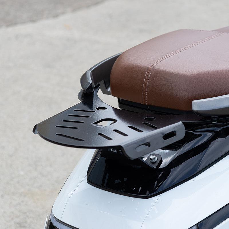 Qianjiang Dream Dino 150 Front Retro Scooter Windshield Rain Shield Accessory