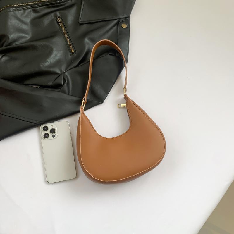 Handbag Women's 2025 Summer New Popular Underarm Shoulder Simple Texture Solid Color Foreign Gas Crescent Bag Small Women's Bag