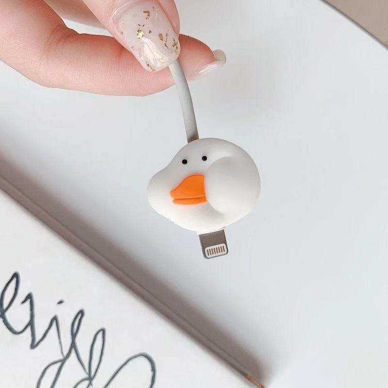 Bite-Proof Protective Sleeve for Apple Charging Cables - Anti-Break, Secure Wire Fixer