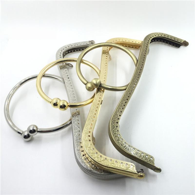 22cm Metal Frame with Kiss Clasp Lock for DIY Creative Bag Handle Projects