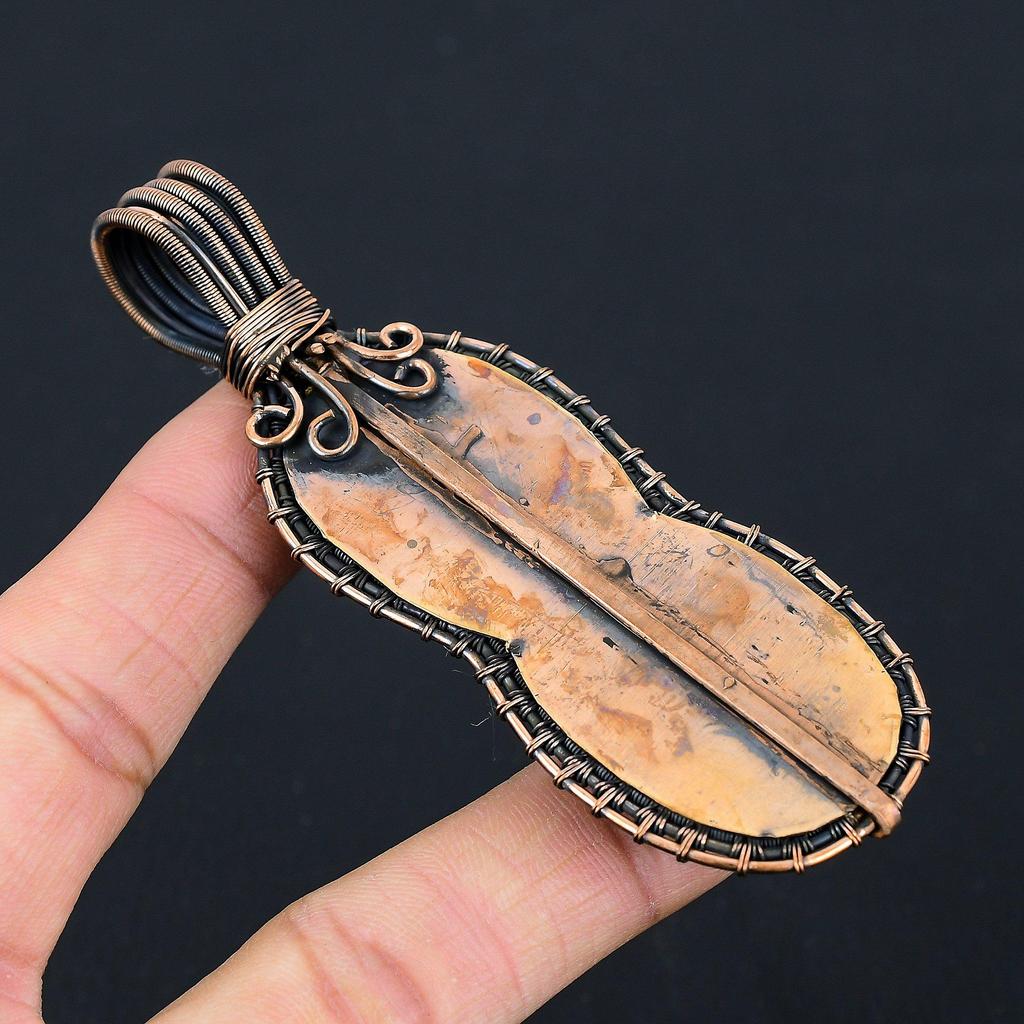 Green Praying Lady Gemstone Pure Copper Wire Wrapped Handmade Pendant Jewelry