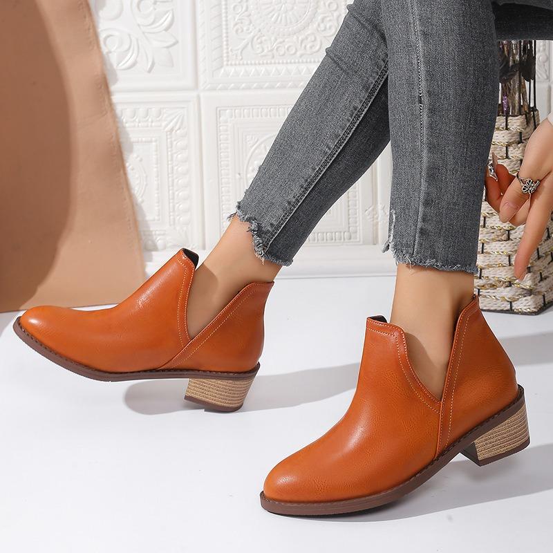 Large Size Short Martin Boots Women's Autumn and Winter New Mid-Heel Pointed Solid Color Women's Boots