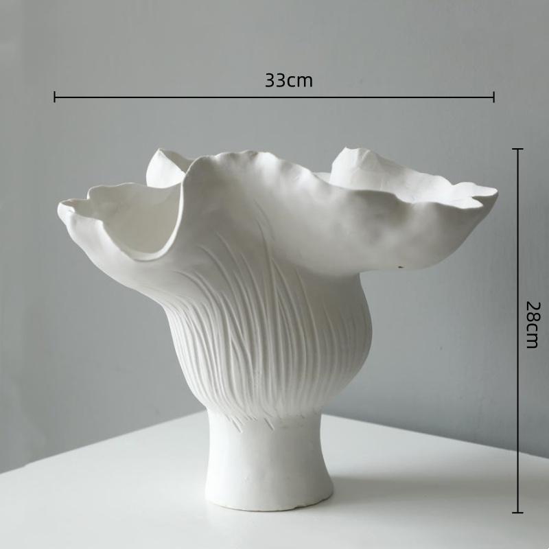 Weiße Keramikvase, handgefertigt in Form unregelmäßiger Blütenknospen, Blumenvase, Zubehör für Blumenarrangements, Heimdekoration