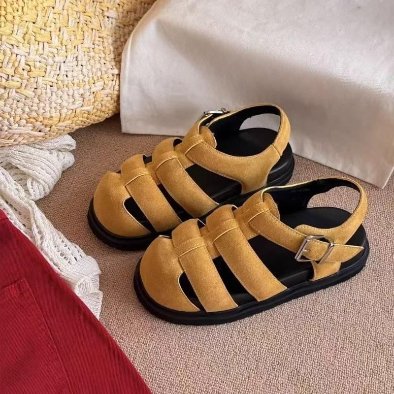 Fashion 2025 Summer New Small People Fashion Platform Roman Sandals Women's Cutout Vintage Pig Cage Shoes