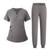 Damen Uniform Schnelltrocknendes Gewebe Einfarbig V-Ausschnitt Reißverschlusstasche Kurzarm Hosen Set Pflegekraft Set XXL gray