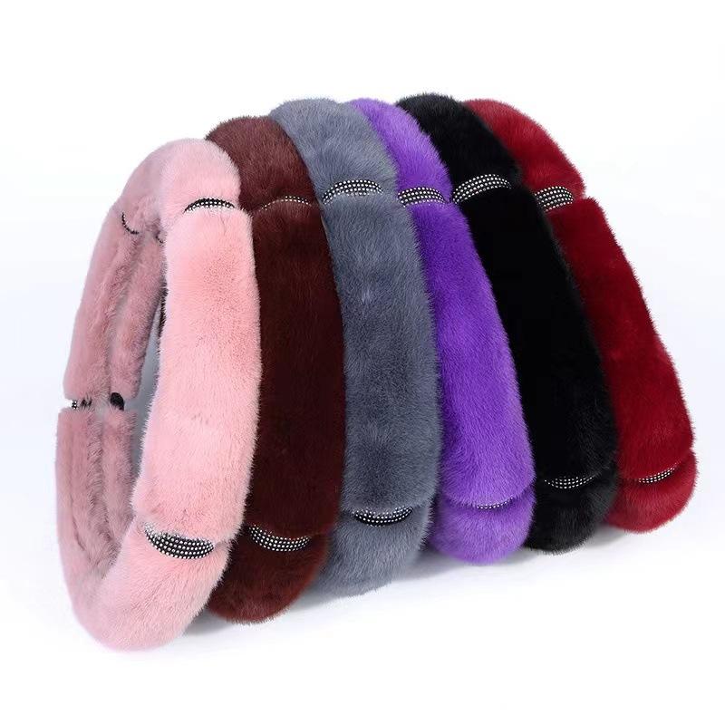 38cm Imitation Mink Fur Car Steering Wheel Cover Warm Plush with Rhinestones Elastic Handle Warmth Luxury Steering Covers