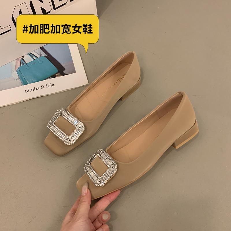 

A1001-9 Фиолетовая магия Linglong Квадратная пряжка Толстый каблук Женские туфли-лодочки Низкий каблук Квадратный носок Черные Рабочие Широкие Полные ноги Большой размер Женская обувь 45 хаки