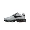 Nike Air Max Plus Tiempo Wolf Grey Herren Sneaker Schwarz Metallic-Silber HM6850-001