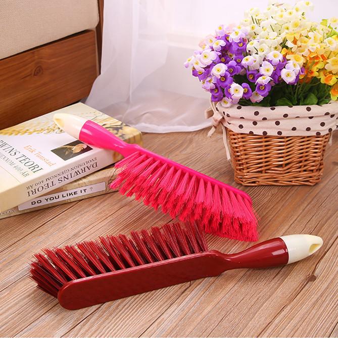 1pcs Long Handle Bristles Bed Brush Wooden Antistatic Dust Brushes Carpet Sofa Clothes Sweeping Broom Household Cleaning Tools
