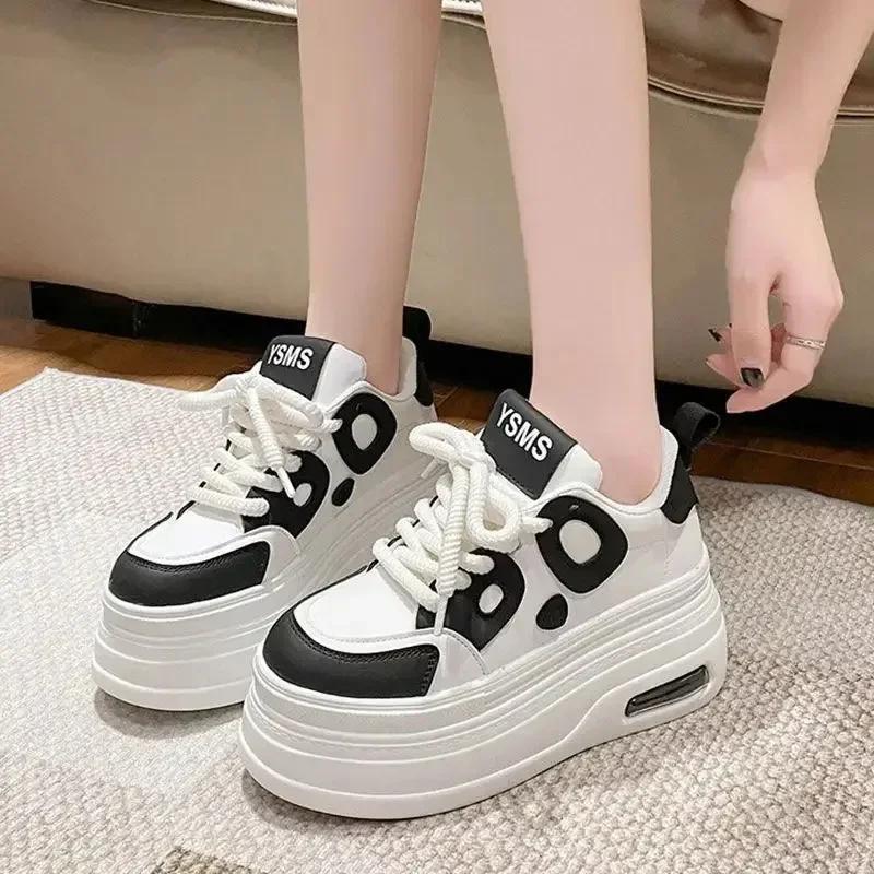Fashion 2024 Autumn Fashion Versatile Platform Sneakers  Women Round Toe Lace Up Comfort Thick Bottom Sport Casual White Women's Shoes