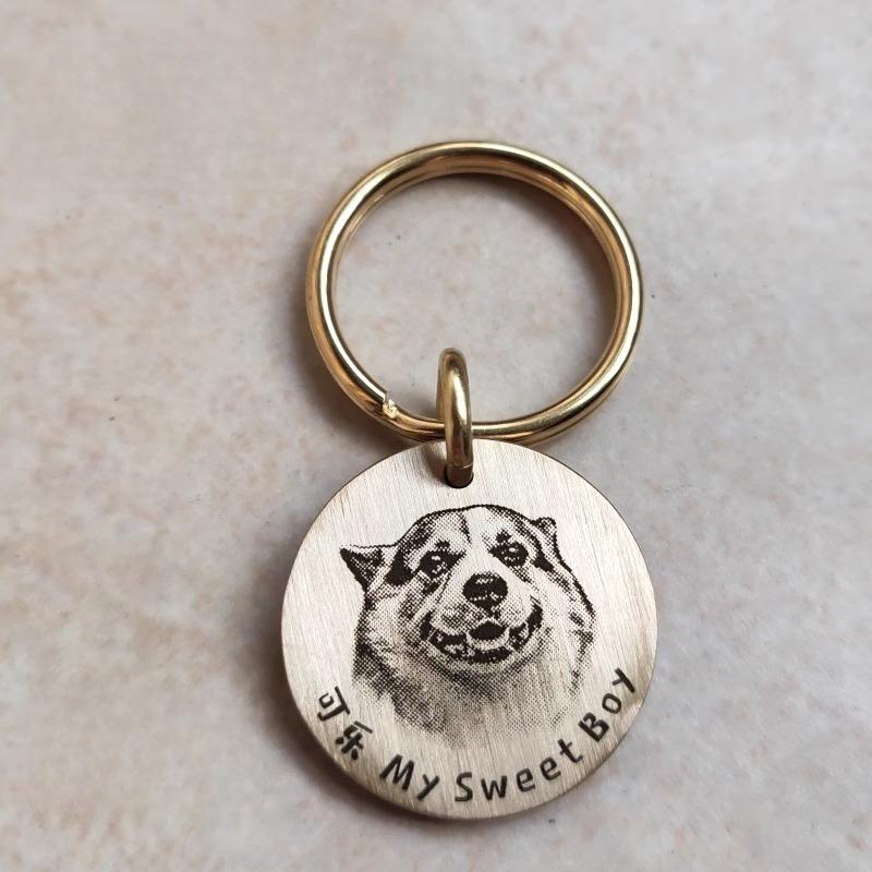 

Personalized Dog Tag Brass Custom Pet ID Tag with Photo Dog Collar Tag Puppy Gift Dog Accessories Collar Decoration Cat Keyring 3cm diameter белый